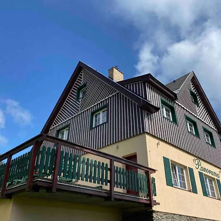 Ferienhaus Panorama Sauna 9 Rooms,12 Bedrooms,27 Beds Benecko
